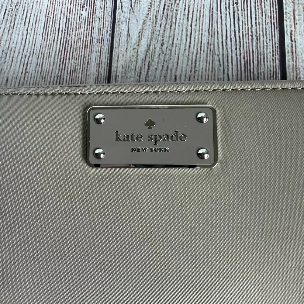 Kate Spade Wilson Road Taupe Wallet NWT
